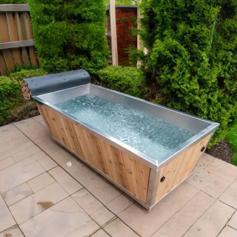 Polar White Cedar Plunge Bath